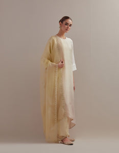 Ivory Ombre Kurta with Scalloped Organza Dupatta and pants