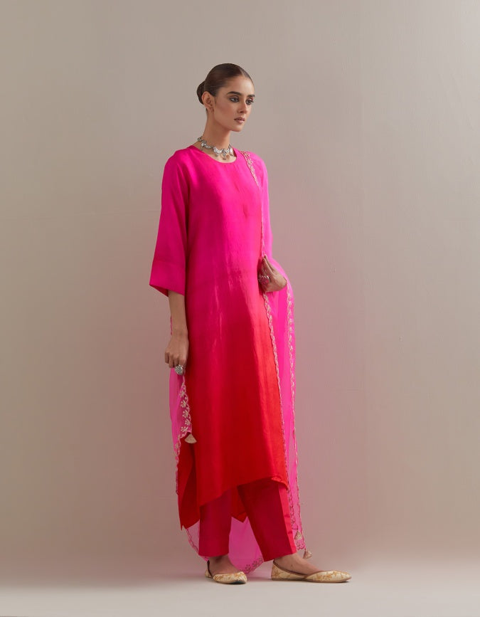 Fuchsia Red Ombre Kurta with Scalloped Organza Dupatta and pants